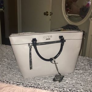 Guess bag